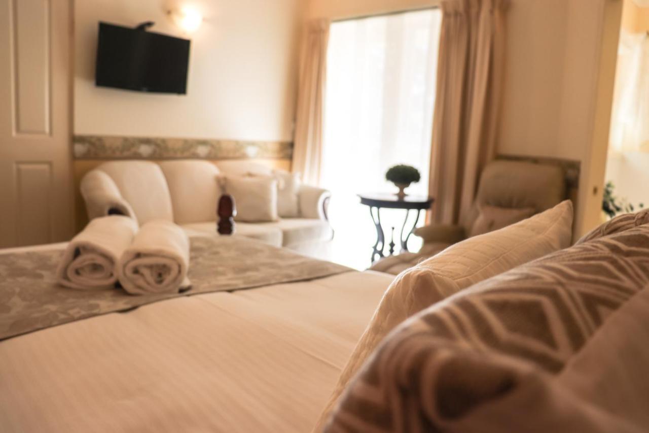 Plumes Boutique Bed & Breakfast Tamworth Zewnętrze zdjęcie
